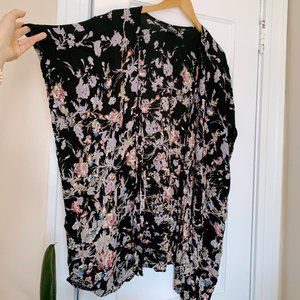 Angie Floral Kimono (Black)